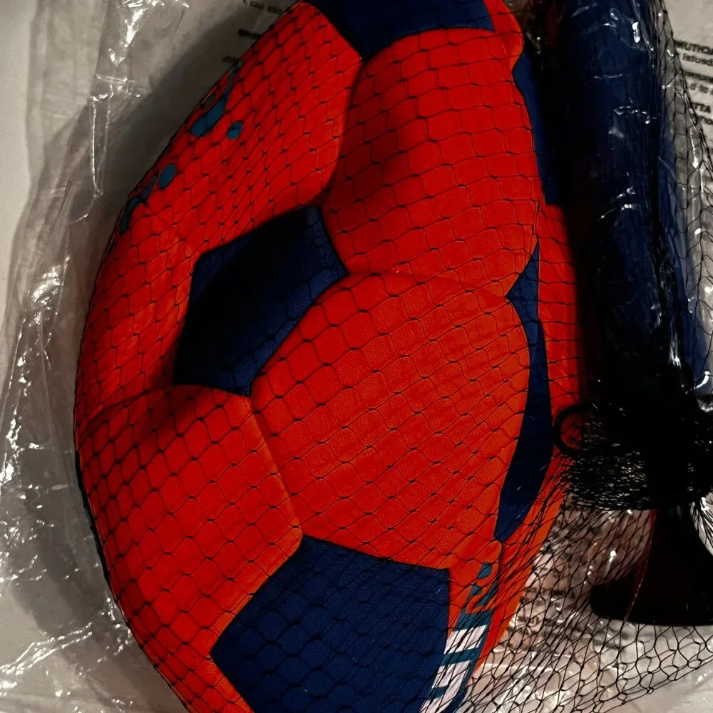 Inflatable Sharks Ball  (New in package - comes‎ with pump)